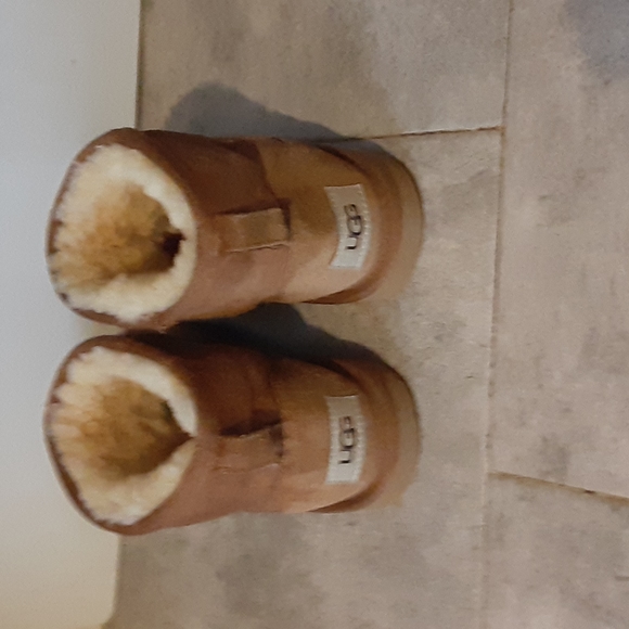UGG  boots  size  2 nina - Picture 4 of 5